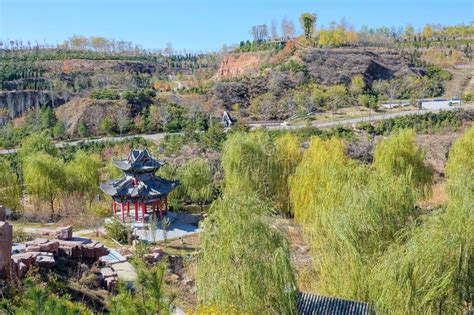 晉中有哪些公園，且談談這里的人文風景與自然美景。